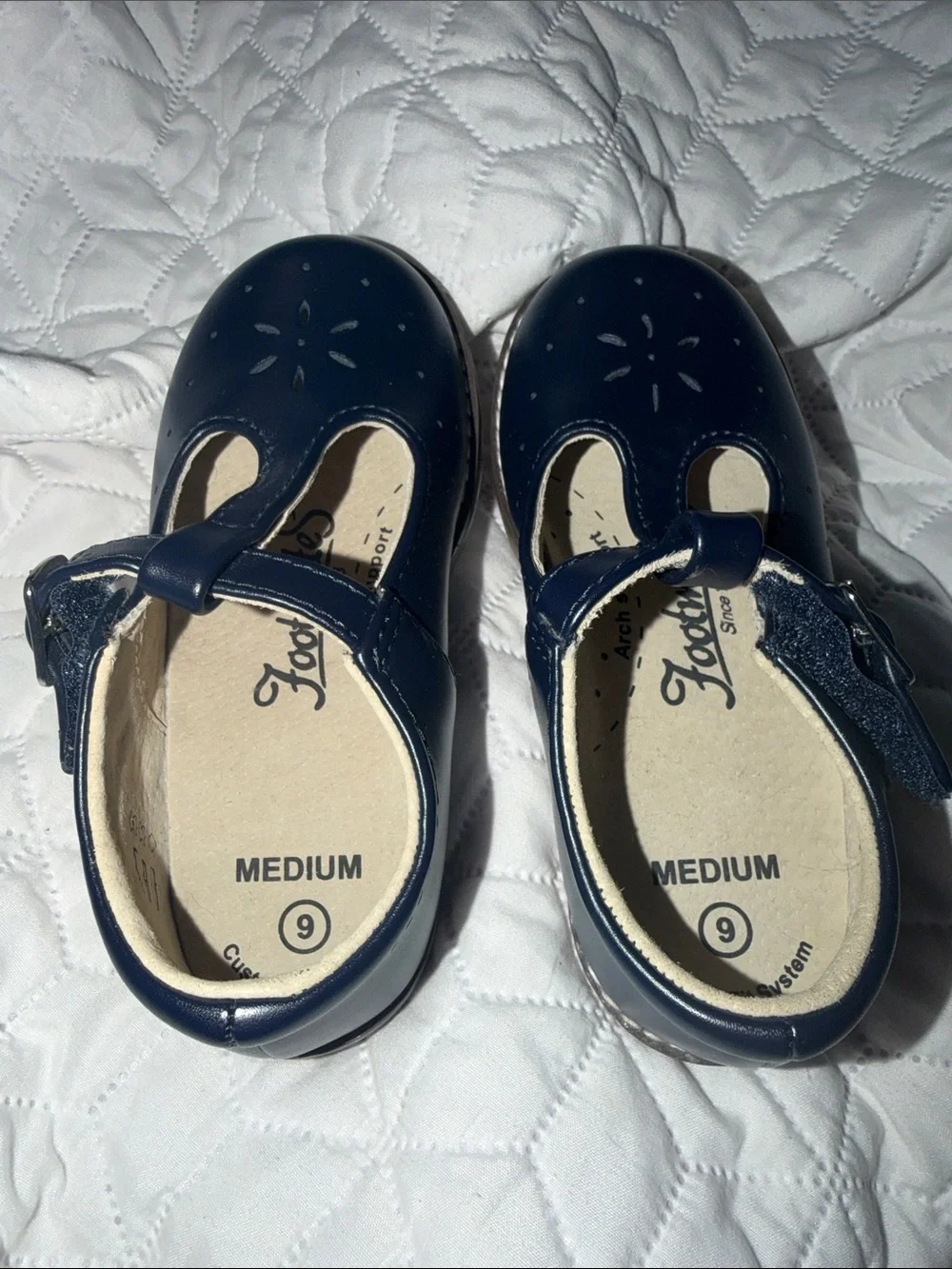 FootMates new without